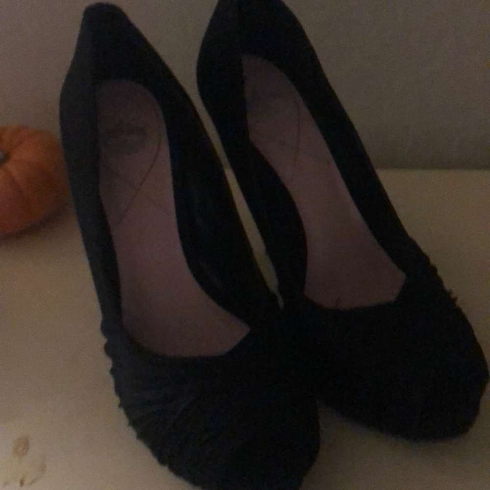 Black heels